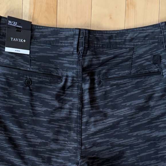 Men's Hybrid Shorts - Picture 4 of 4